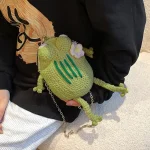 accessoire téléphone grenouille jaune armée