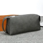 pochette homme avec compartiments