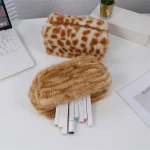 pochette maquillage tendance sauvage