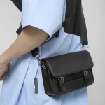 pochette homme en cuir