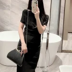 accessoire doré en soie pour femme