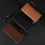 pochette en cuir de qualité