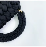 pochette en crochet respirante pour femme
