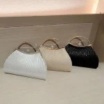 pochette élégante en soie