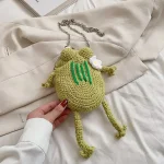 pochette jaune armée pour smartphone grenouille