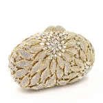pochette dorée pour femme