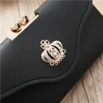 pochette femme couronne multifonction