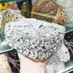 accessoire de mariage femme pochette avec nœud papillon