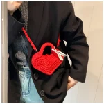 pochette bandoulière rouge love pour téléphone