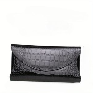 pochette femme en cuir verni