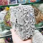 sac à main mariage femme avec nœud papillon