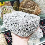 pochette design mariage pour femme nœud décoratif