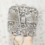 pochette élégante pour mariage femme avec nœud