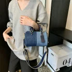 pochette stylée en jean pour femme