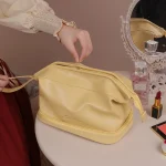 pochette cosmétique à fermeture éclair