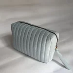 pochette cosmétique QUILL avec finition soignée