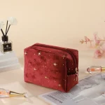 accessoire de maquillage ETIONSSY en velours