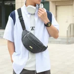 pochette cuir pour homme au style moderne