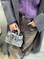 pochette style vintage en denim