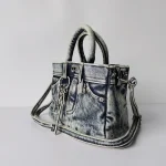 pochette femme en textile denim