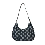 pochette chic en jean à carreaux