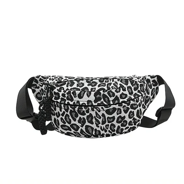 pochette banane pour femme en toile imprimé léopard